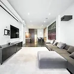 Luxurious 3 Bedroom Beautifully Renovated Loft