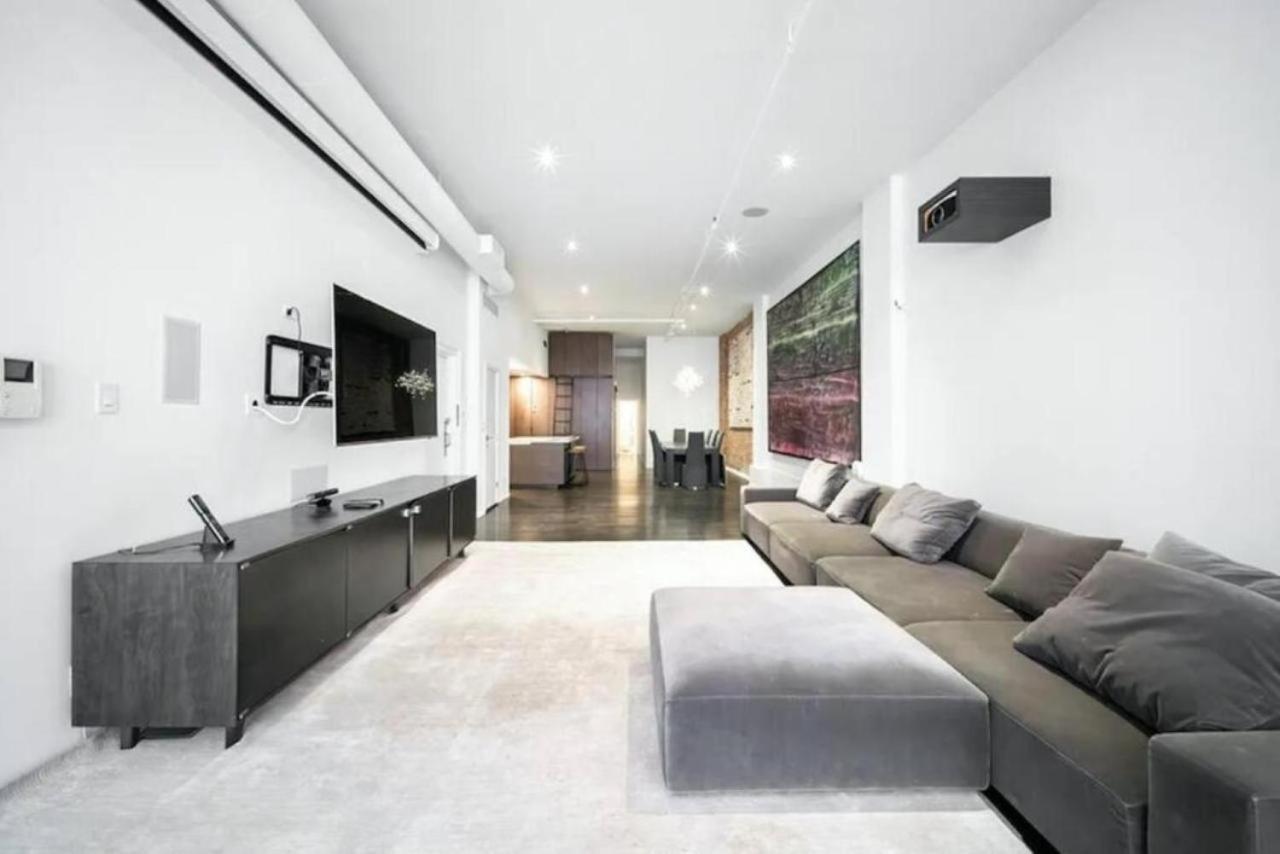 Apartment Luxurious 3 Bedroom Beautifully Renovated Loft